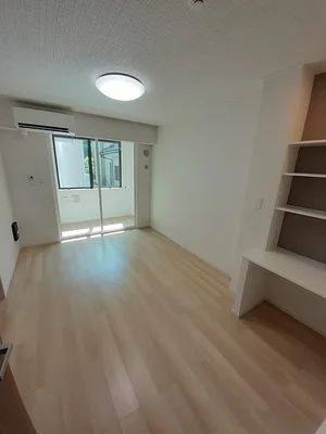 のマンスリーマンション・ウィークリーマンション「メゾンド　エクセル 102・洋室(No.1448651)」メイン画像