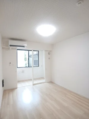 井野駅（群馬県）のマンスリーマンション・ウィークリーマンション「メゾンド　エクセル 102・洋室(No.1448651)」メイン画像
