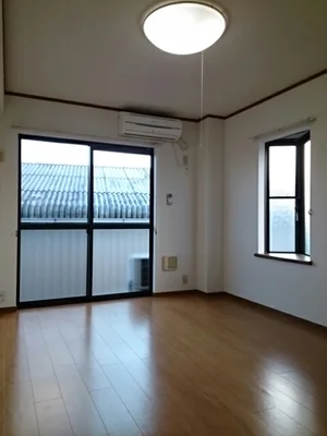 鎌田駅（愛媛県）のマンスリーマンション・ウィークリーマンション「ミニヨンハウス 205・洋室(No.1448920)」メイン画像