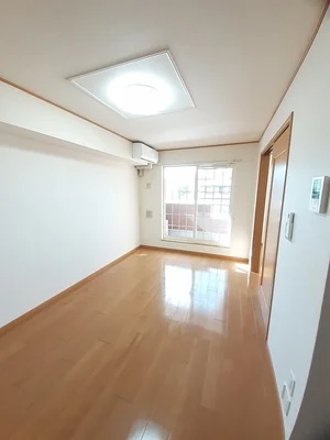山口市のマンスリーマンション・ウィークリーマンション「メゾン　ポム　Ａ 202・洋室(No.1448960)」メイン画像