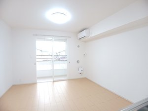 のマンスリーマンション・ウィークリーマンション「グレイスコートＦＵＪＩＹＡＭＡ 204・洋室(No.1449105)」メイン画像
