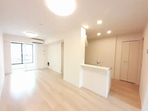 行橋市のマンスリーマンション・ウィークリーマンション「レジデンス　プリュⅩ 102・洋室(No.1449113)」メイン画像