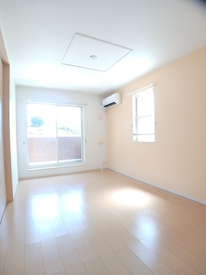 広島県のマンスリーマンション・ウィークリーマンション「セレーナ　Ａ 203・洋室(No.1449262)」メイン画像