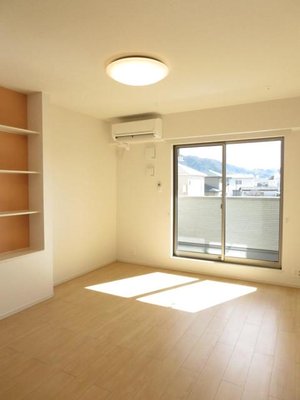 大久保病院周辺のマンスリーマンション・ウィークリーマンション「ハイソラーレ　Ⅲ 201・洋室(No.1449305)」メイン画像