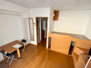駒澤大学駒沢キャンパス周辺のマンスリーマンション・ウィークリーマンション「レオパレスＫ 101(No.1449468)」メイン画像