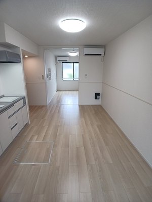 群馬医療福祉大学短期大学部周辺のマンスリーマンション・ウィークリーマンション「レジデンス　アニュー 102・洋室(No.1449567)」メイン画像