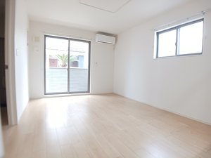 のマンスリーマンション・ウィークリーマンション「ラ・ポーム　Ａ 101・洋室(No.1449652)」メイン画像