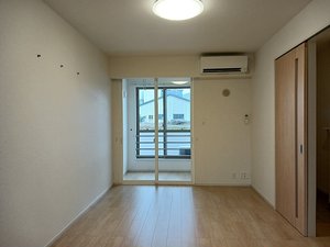 のマンスリーマンション・ウィークリーマンション「ジ・ラソーレ　三国Ⅱ 103・洋室(No.1449655)」メイン画像