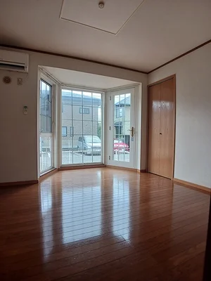 本町六丁目駅（愛媛県）のマンスリーマンション・ウィークリーマンション「Ｗｏｏｄ　Ｐａｒｋ　Ｎ　Ｂ 102・洋室(No.1449780)」メイン画像