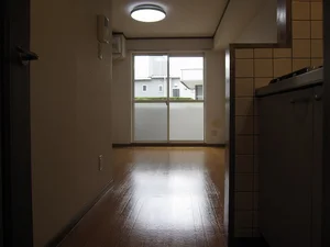 周南市のマンスリーマンション・ウィークリーマンション「コモド・ヴィーア 102・洋室(No.1449829)」メイン画像