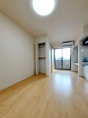 のマンスリーマンション・ウィークリーマンション「サンモールＭ　Ａ 102・洋室(No.1450062)」メイン画像
