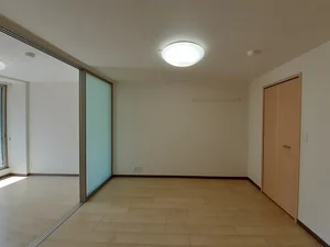 小金井市のマンスリーマンション・ウィークリーマンション「サーラ　グラシオーザ 102・洋室(No.1450132)」メイン画像