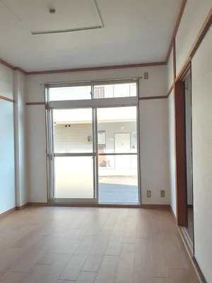 藤枝駅（静岡県）のマンスリーマンション・ウィークリーマンション「エルディムＳＵＺＵＫＩ－Ｉ 102・洋室(No.1450559)」メイン画像