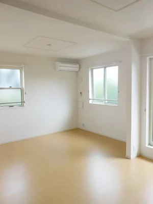 飯田市のマンスリーマンション・ウィークリーマンション「ヴィラ　ビ　ゴット 201・洋室(No.1450999)」メイン画像
