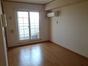 紀の川市のマンスリーマンション・ウィークリーマンション「ノルテ　フロレスタⅡ 203・洋室(No.1451136)」メイン画像