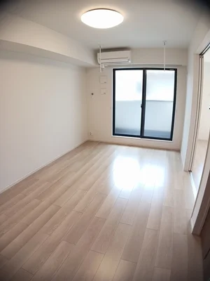 綾歌郡宇多津町のマンスリーマンション・ウィークリーマンション「シュシュメゾン　Ⅱ 203・洋室(No.1451149)」メイン画像