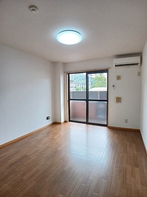 岡山県のマンスリーマンション・ウィークリーマンション「モンシェリー 101・洋室(No.1451167)」メイン画像