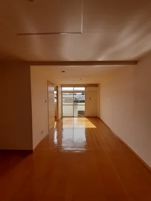 のマンスリーマンション・ウィークリーマンション「ファミーユⅠ 202・洋室(No.1451393)」メイン画像