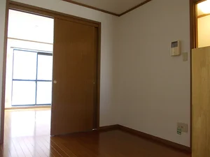 のマンスリーマンション・ウィークリーマンション「シャインニッチ 102・洋室(No.1451613)」メイン画像