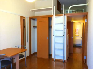 南浦和駅（埼玉県）のマンスリーマンション・ウィークリーマンション「レオパレストーレイ 101(No.1451676)」メイン画像