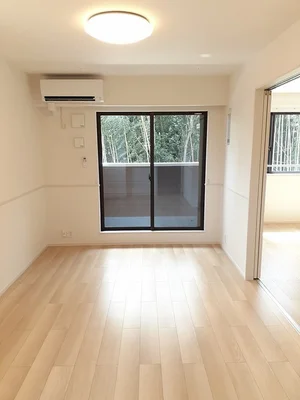 丹羽郡扶桑町のマンスリーマンション・ウィークリーマンション「ソウ　ブイソン　Ⅶ 201・洋室(No.1452964)」メイン画像