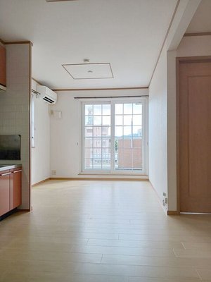 のマンスリーマンション・ウィークリーマンション「ｅｓｔ　Ｐａｌａｚｚｏ 201・洋室(No.1453139)」メイン画像