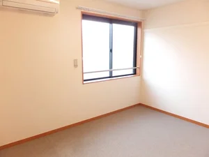 のマンスリーマンション・ウィークリーマンション「レオパレスモワ　ピエス 205(No.1453300)」メイン画像