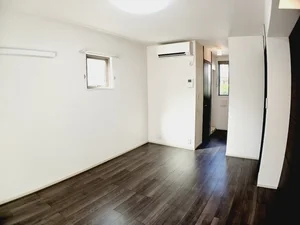 のマンスリーマンション・ウィークリーマンション「ライゼ　イヅミヤ　Ⅱ 101・洋室(No.1453772)」メイン画像
