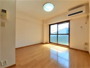 のマンスリーマンション・ウィークリーマンション「メゾン　ド　ブローテＡ 103・洋室(No.1454250)」メイン画像