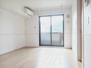 岐阜県のマンスリーマンション・ウィークリーマンション「カーサ　ベリンダⅡ 102・洋室(No.1454418)」メイン画像