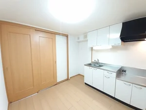 京都市のマンスリーマンション・ウィークリーマンション「コーディアルホームズ 306・洋室(No.1454477)」メイン画像