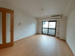 京都市下京区のマンスリーマンション・ウィークリーマンション「猪熊館 302・洋室(No.1454481)」メイン画像