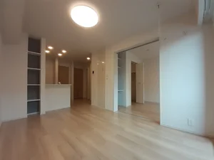 のマンスリーマンション・ウィークリーマンション「ラ　グラン　ヴィーダ　赤穂Ⅰ 103・洋室(No.1454539)」メイン画像