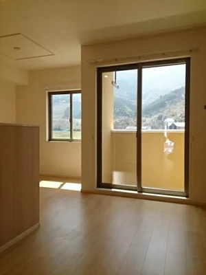 大洲市のマンスリーマンション・ウィークリーマンション「サウス・ウインドウⅡ 102・洋室(No.1454608)」メイン画像