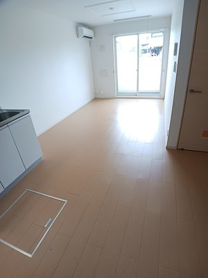 のマンスリーマンション・ウィークリーマンション「ベイリーフ 102・洋室(No.1454642)」メイン画像