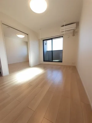 中津市のマンスリーマンション・ウィークリーマンション「シエロアスール　Ⅰ 205・洋室(No.1454704)」メイン画像