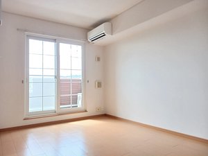 のマンスリーマンション・ウィークリーマンション「ゆう＆ふじＣ 203・洋室(No.1454811)」メイン画像