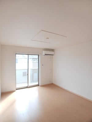 高松市のマンスリーマンション・ウィークリーマンション「クローバー　ポンドＥ 202・洋室(No.1455184)」メイン画像