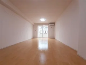 のマンスリーマンション・ウィークリーマンション「サンリットハウスグランデ　Ｂ 103・洋室(No.1455617)」メイン画像