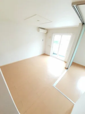 香我美駅（高知県）のマンスリーマンション・ウィークリーマンション「サンサンアルバ 101・洋室(No.1455838)」メイン画像