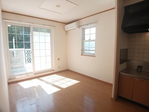 のマンスリーマンション・ウィークリーマンション「ラフィネ花瀬　参番館 204・洋室(No.1455880)」メイン画像