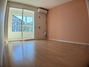 のマンスリーマンション・ウィークリーマンション「メゾン　コンフォール　広瀬 102・洋室(No.1456226)」メイン画像