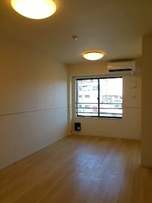 八街市のマンスリーマンション・ウィークリーマンション「ひまわり 202・洋室(No.1456557)」メイン画像