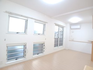 長野市のマンスリーマンション・ウィークリーマンション「メゾンモビリア 201・洋室(No.1456605)」メイン画像