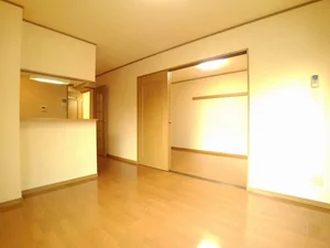 のマンスリーマンション・ウィークリーマンション「レジデンス深町 102・洋室(No.1456975)」メイン画像