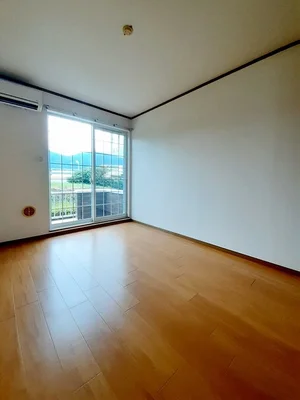 のマンスリーマンション・ウィークリーマンション「サンライズ松野 105・洋室(No.1457120)」メイン画像