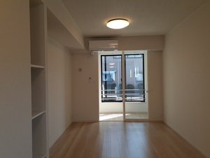 のマンスリーマンション・ウィークリーマンション「リサイア　Ａ 101・洋室(No.1457135)」メイン画像
