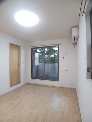 松江市のマンスリーマンション・ウィークリーマンション「カーサ　セレーノ 206・洋室(No.1458193)」メイン画像