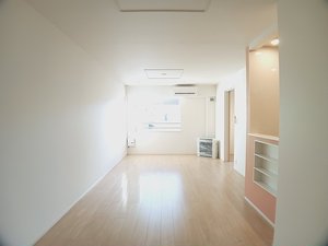 のマンスリーマンション・ウィークリーマンション「メゾン五稜郭　２番館 204・洋室(No.1458379)」メイン画像