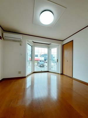 のマンスリーマンション・ウィークリーマンション「ロータス・高田Ｃ 103・洋室(No.1458451)」メイン画像